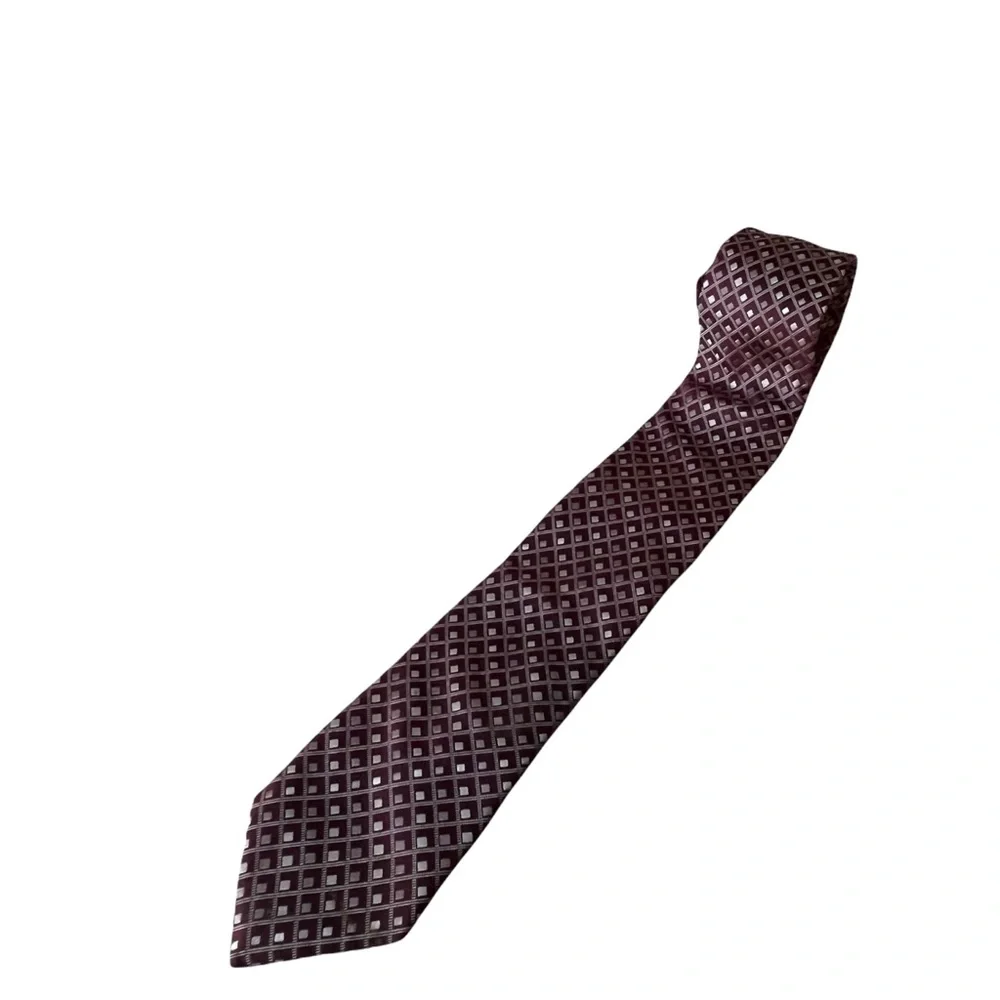 Michael Kors Geometric Maroon Mens Neck Tie 100% Silk